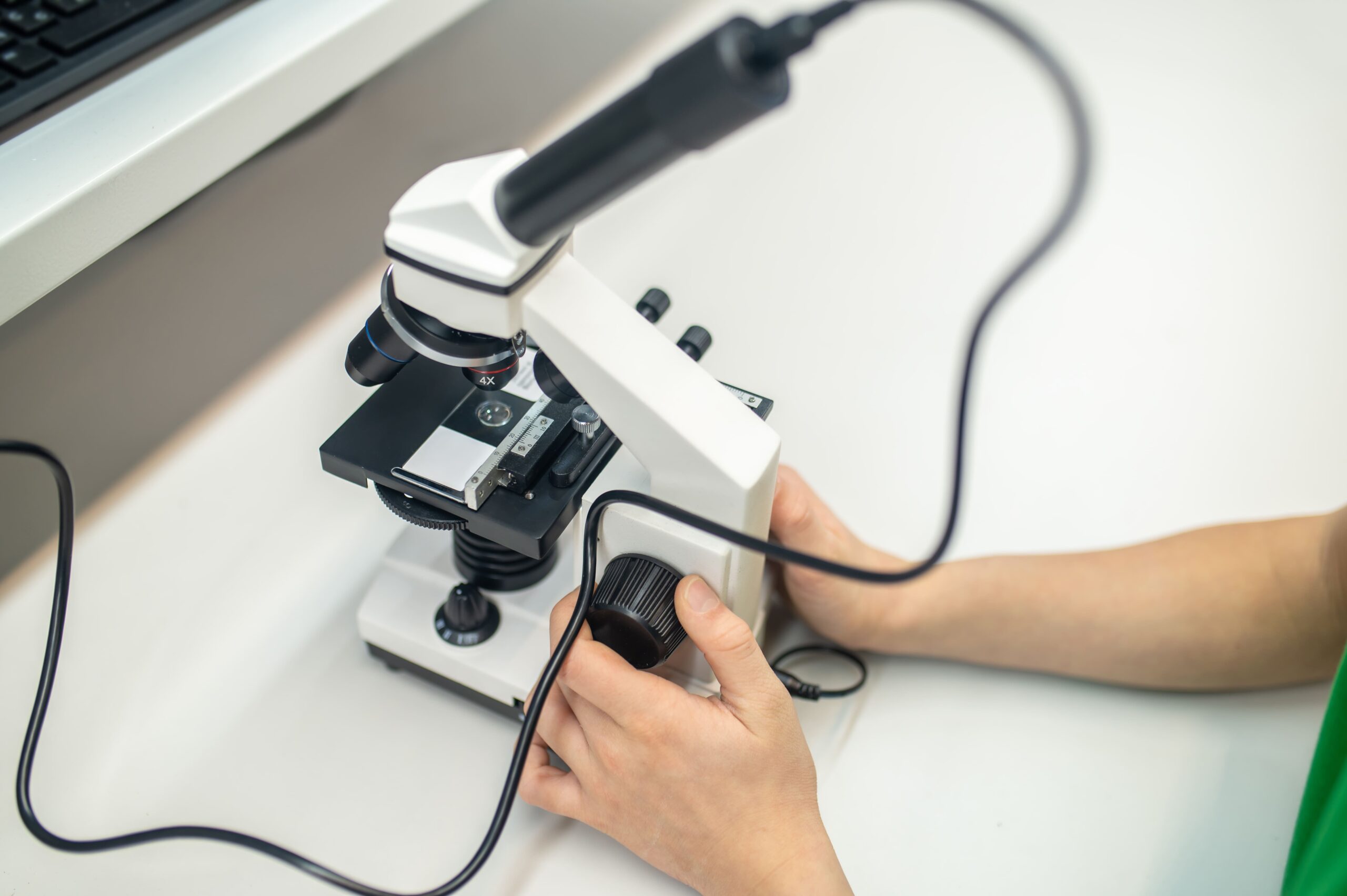 Ендоскопічна інʼєкція однієї ділянки